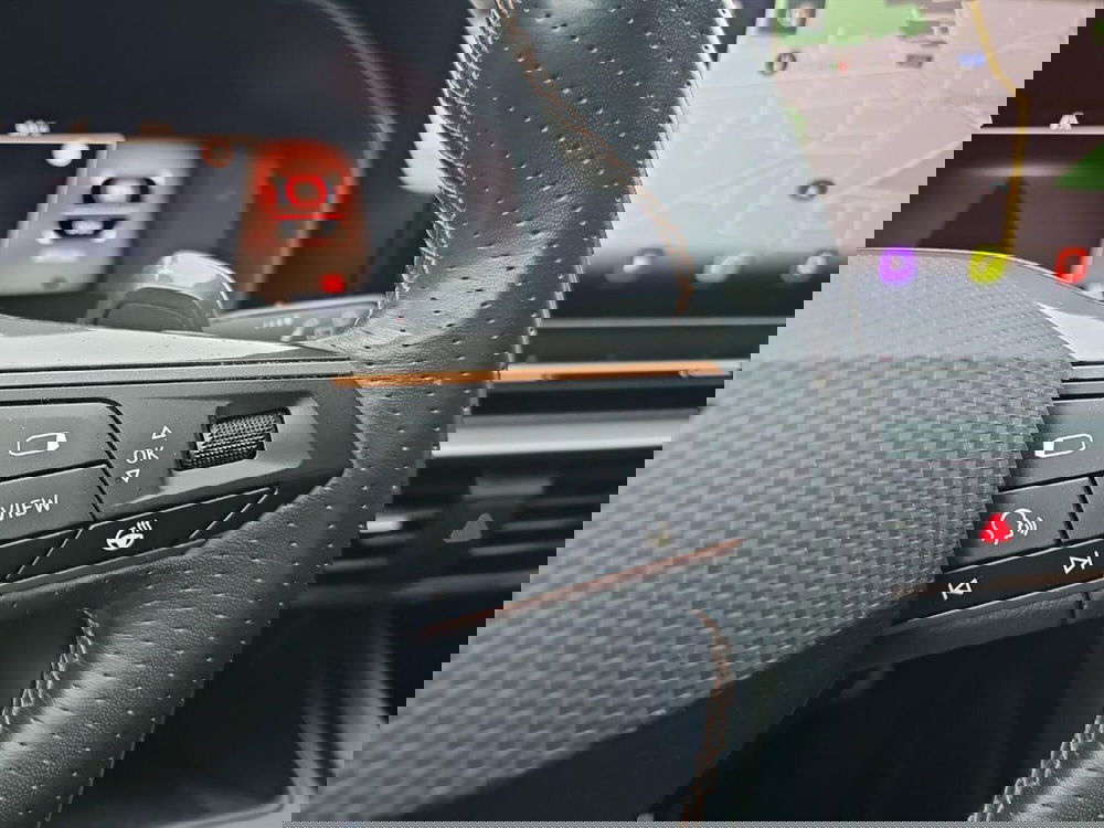 Cupra Formentor usata a Lecco (10)