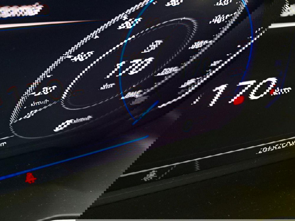 Volkswagen Taigo usata a Lecco (14)