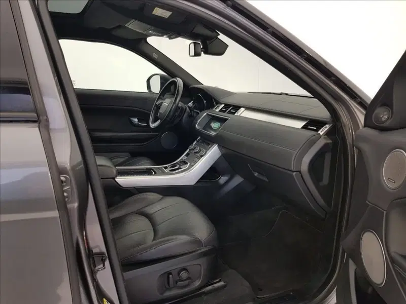 Land Rover Range Rover Evoque usata a Lucca (10)