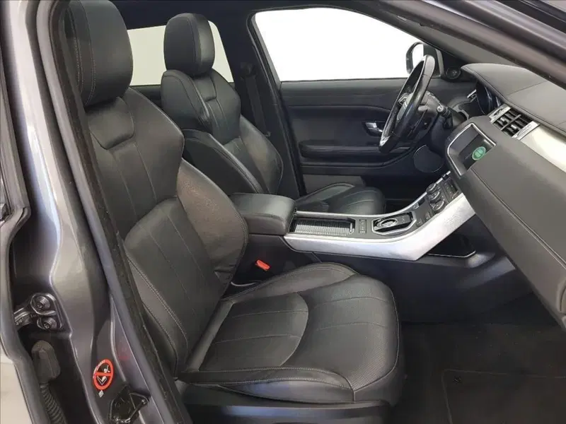 Land Rover Range Rover Evoque usata a Lucca (11)