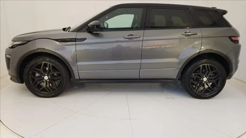Land Rover Range Rover Evoque usata a Lucca (3)