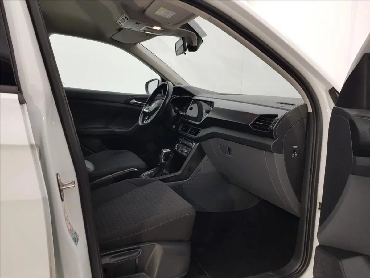 Volkswagen T-Cross usata a Lucca (10)