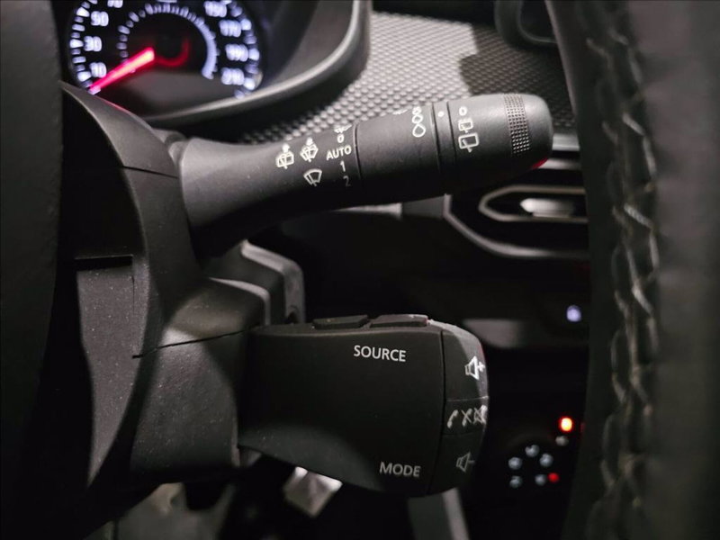 Dacia Jogger usata a Palermo (17)