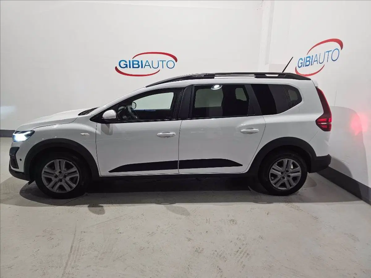 Dacia Jogger usata a Palermo (5)