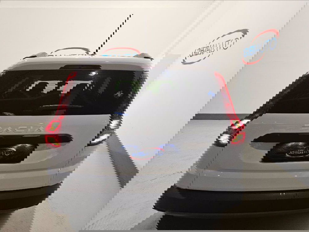 Dacia Jogger usata a Palermo (8)