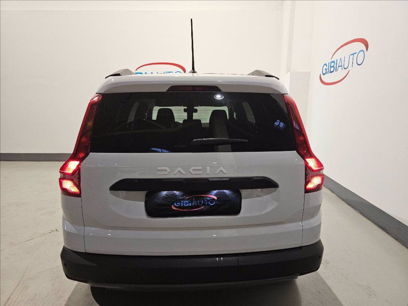 Dacia Jogger usata a Palermo (8)