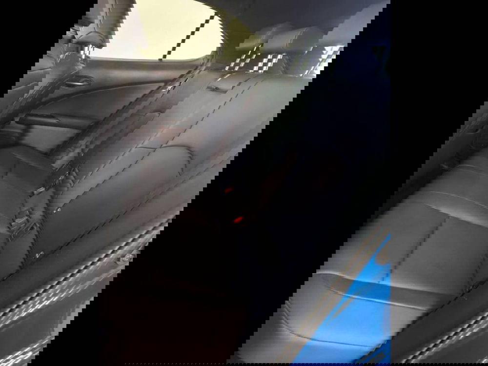 Lexus UX usata a Torino (15)