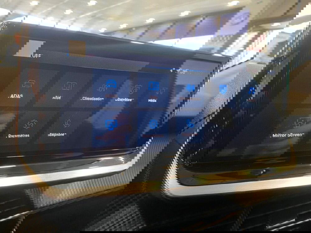 Peugeot 208 nuova a Torino (10)