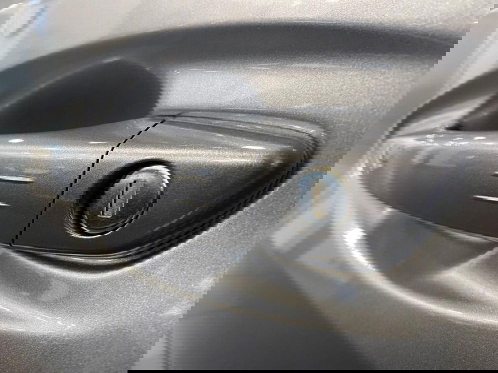 Peugeot 208 nuova a Torino (13)