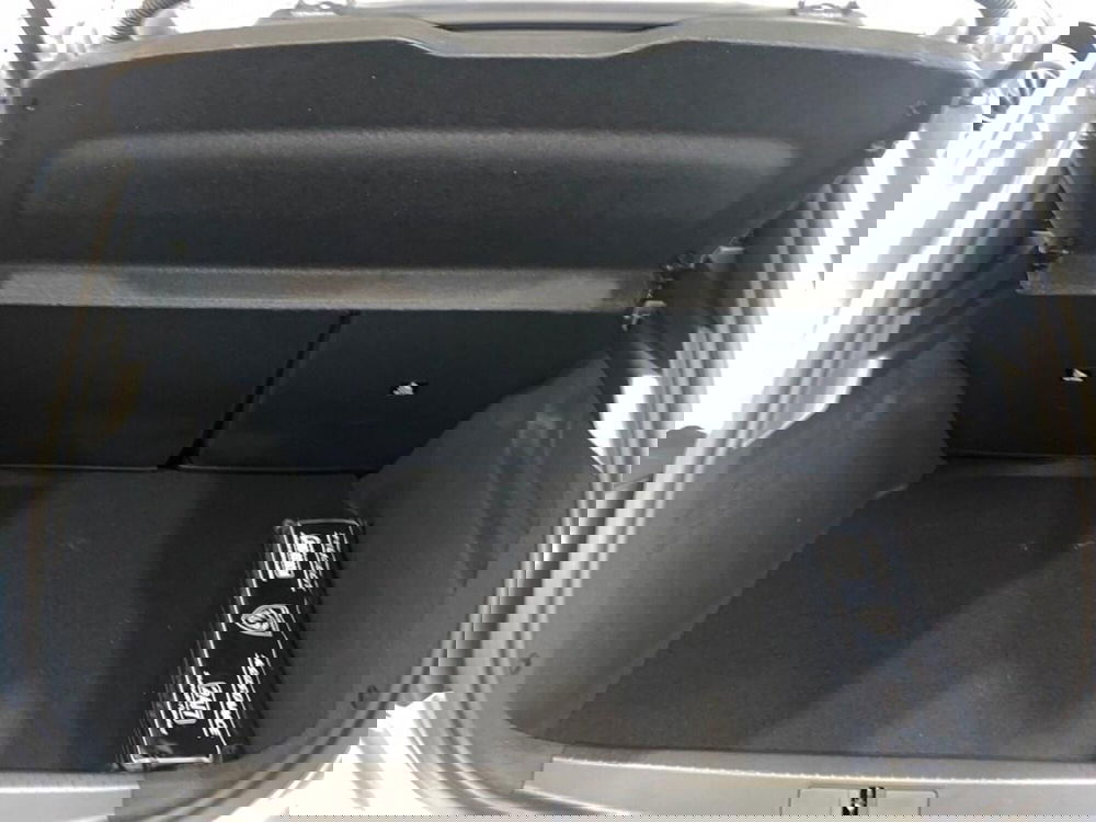 Peugeot 208 nuova a Torino (9)