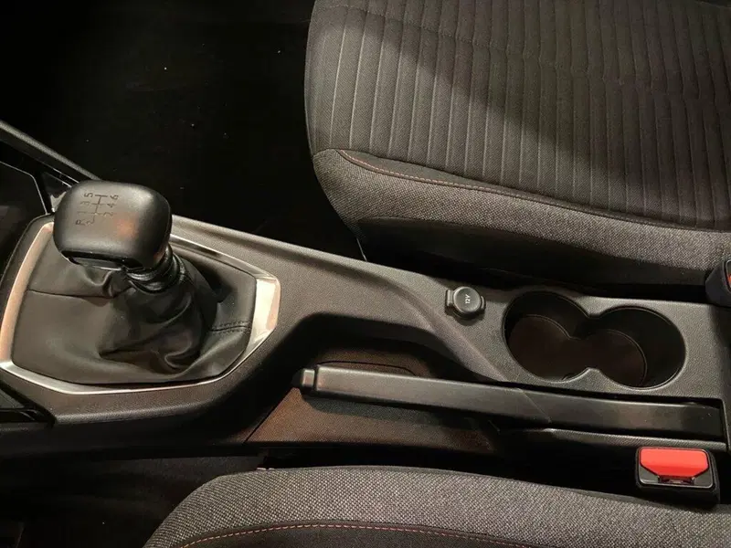 Peugeot 2008 usata a Torino (12)