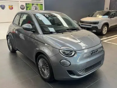 Fiat 500e Red Berlina 42 kWh nuova a Vercelli
