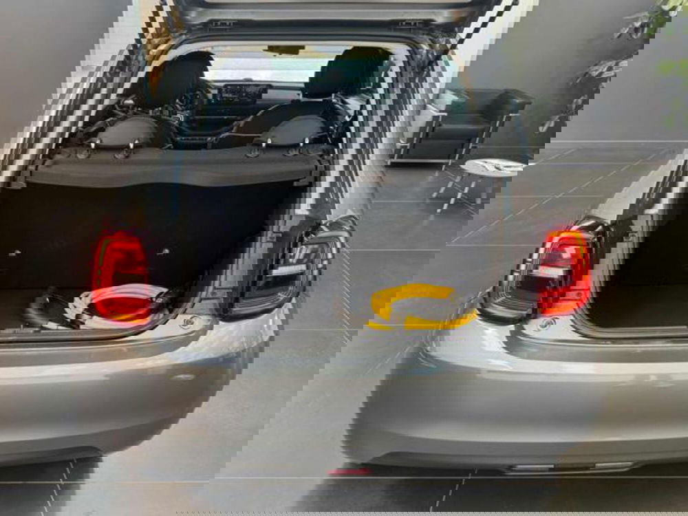 Fiat 500e nuova a Vercelli (15)