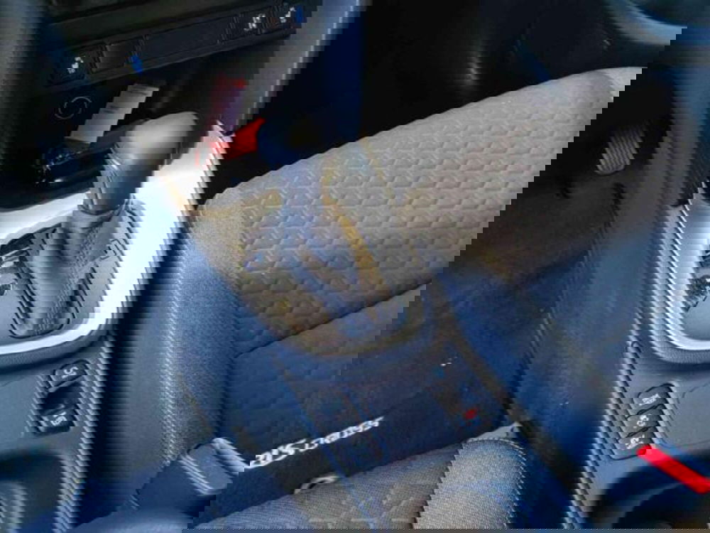 Toyota Yaris Cross usata a Sassari (13)