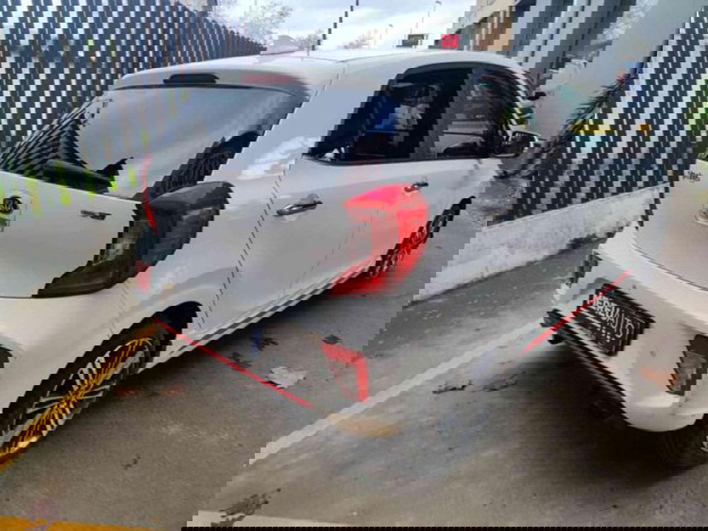 Kia Picanto usata a Sassari (8)