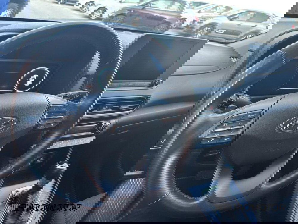 Hyundai Kona usata a Bari (15)