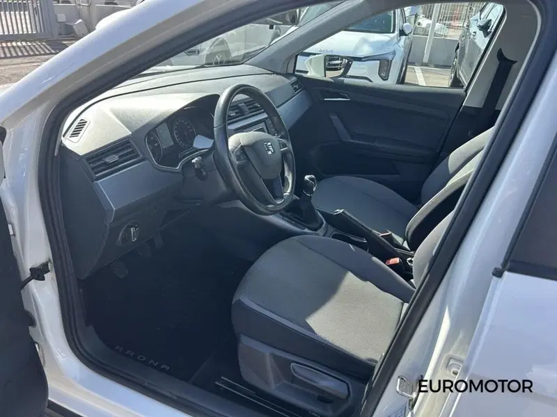 SEAT Arona usata a Bari (12)