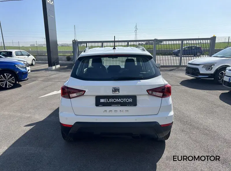 SEAT Arona usata a Bari (6)