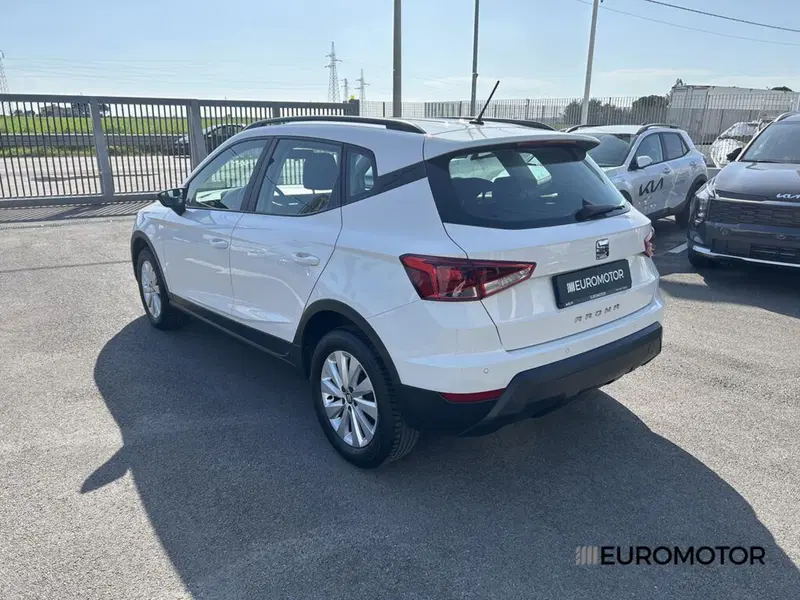 SEAT Arona usata a Bari (7)