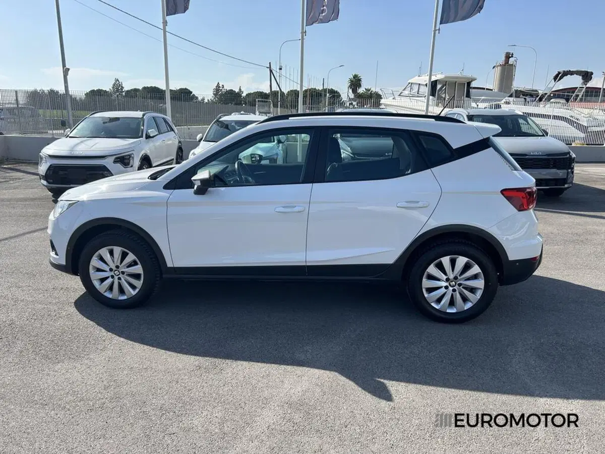 SEAT Arona usata a Bari (8)