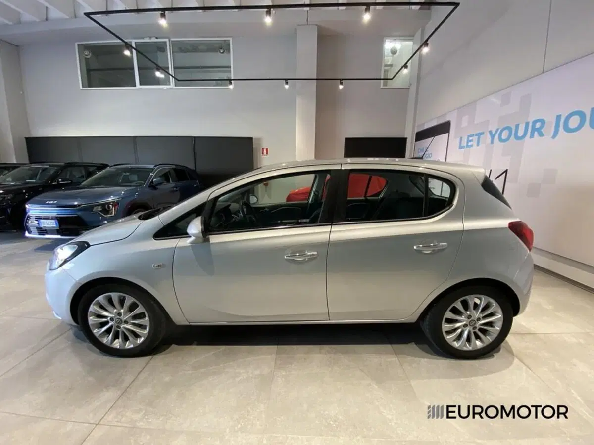 Opel Corsa usata a Bari (11)