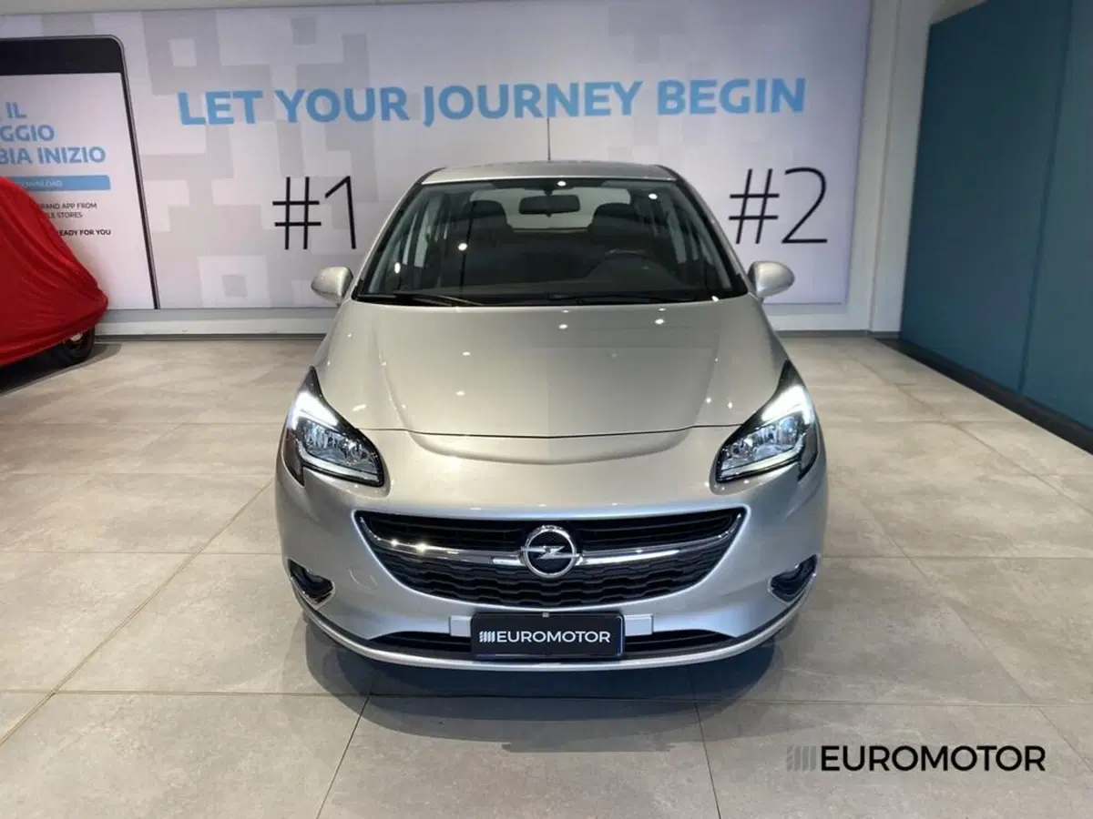 Opel Corsa usata a Bari (2)