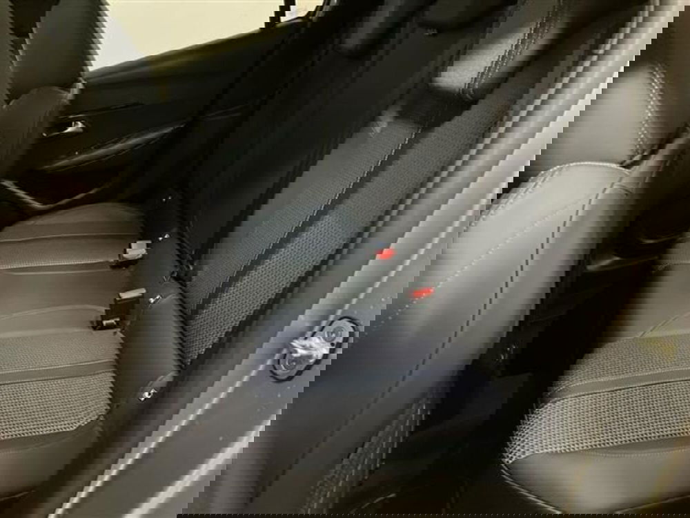 Peugeot 208 usata a Como (12)