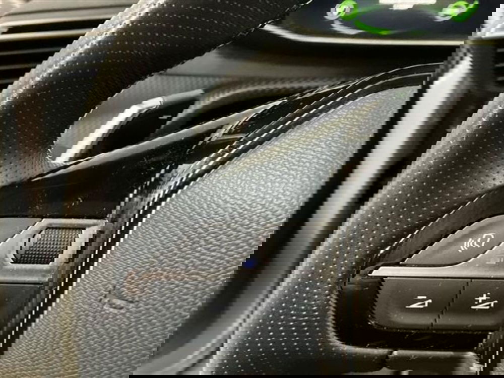 Peugeot 208 usata a Como (18)