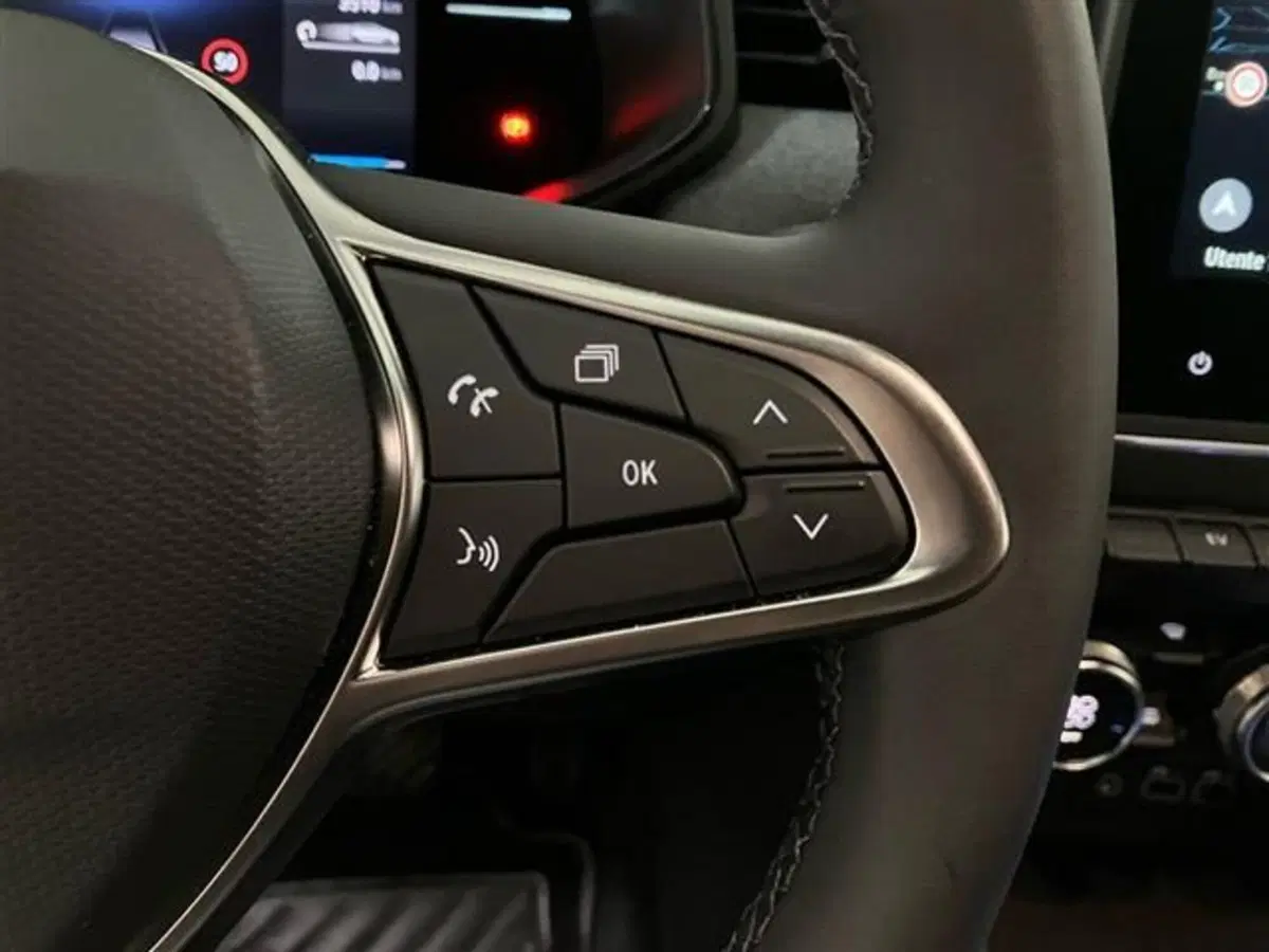 Renault Clio usata a Como (18)