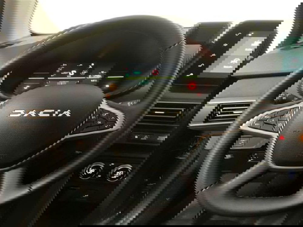 Dacia Jogger nuova a Como (16)