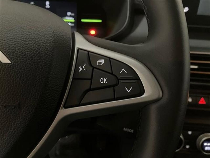 Dacia Jogger nuova a Como (18)