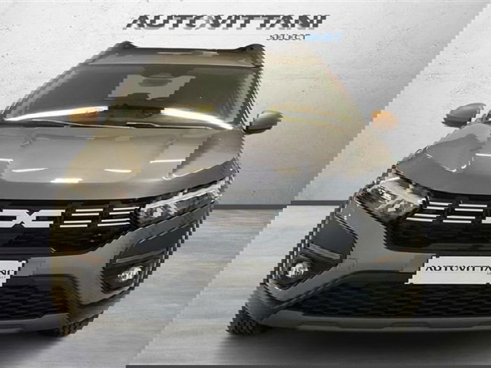 Dacia Jogger nuova a Como (2)