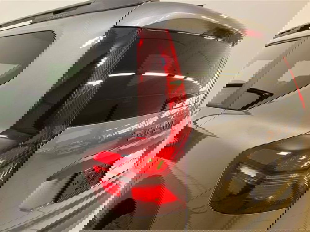 Dacia Jogger nuova a Como (8)