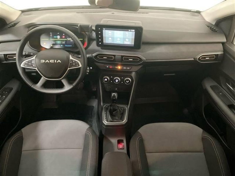 Dacia Jogger nuova a Como (9)