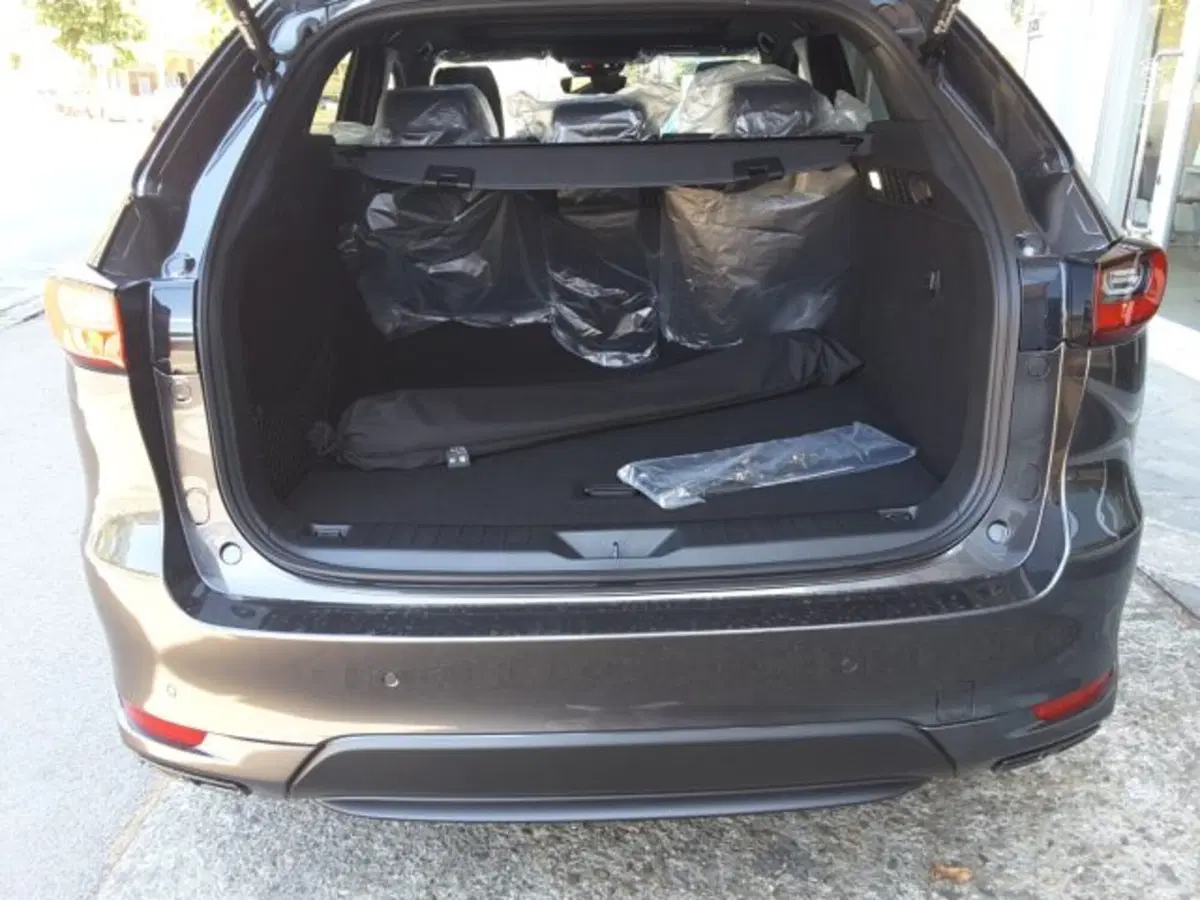 Mazda CX-60 nuova a Firenze (13)