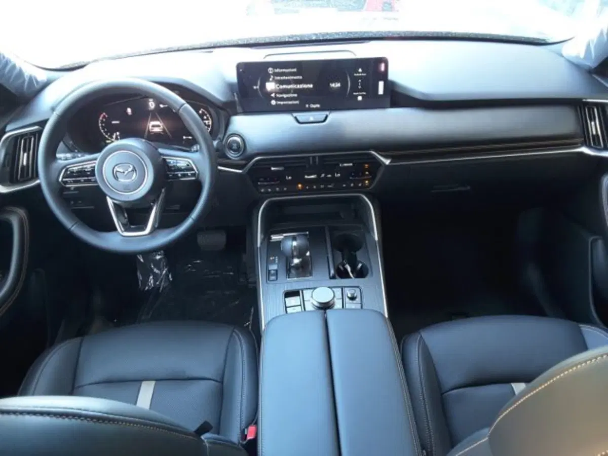 Mazda CX-60 nuova a Firenze (7)