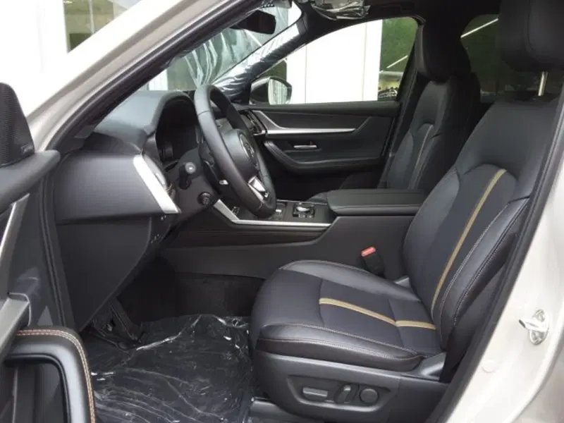 Mazda CX-60 nuova a Firenze (6)