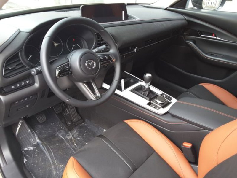 Mazda CX-30 nuova a Firenze (7)