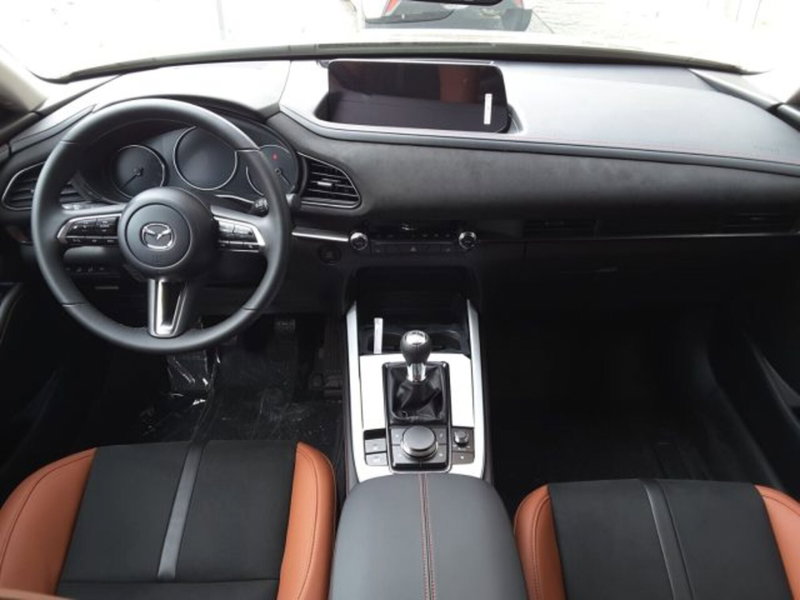 Mazda CX-30 nuova a Firenze (8)
