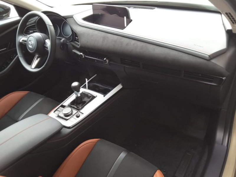 Mazda CX-30 nuova a Firenze (9)