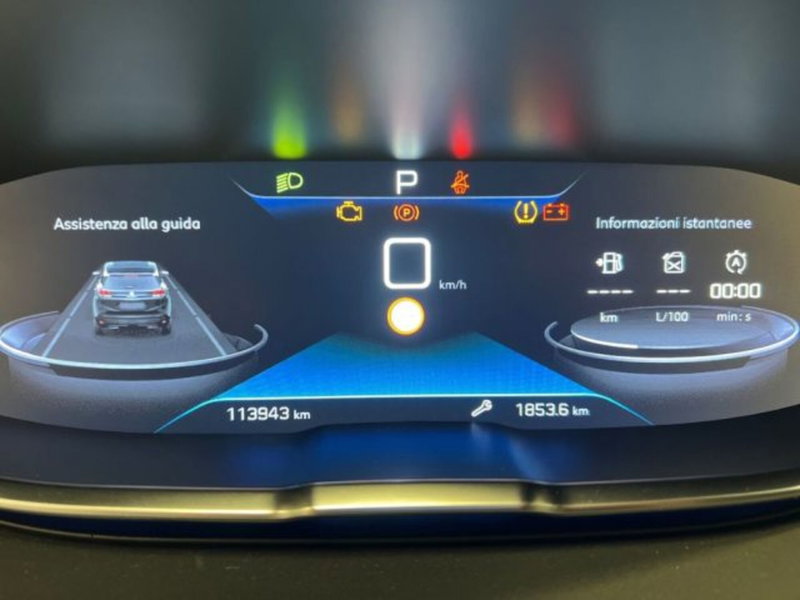 Peugeot 3008 usata a Lecce (13)