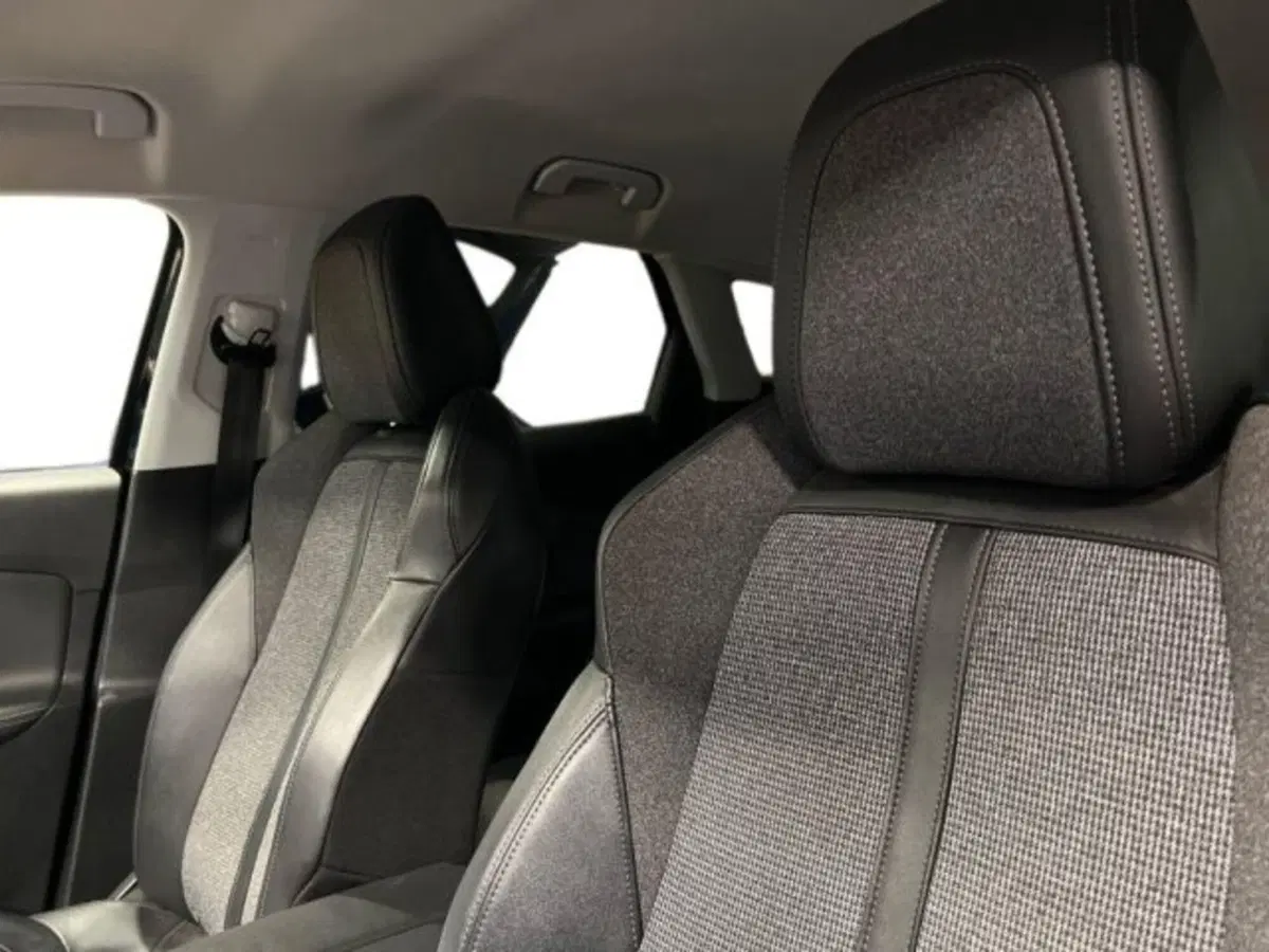 Peugeot 3008 usata a Lecce (9)