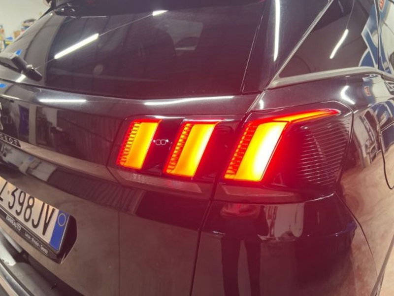 Peugeot 3008 usata a Lecce (9)