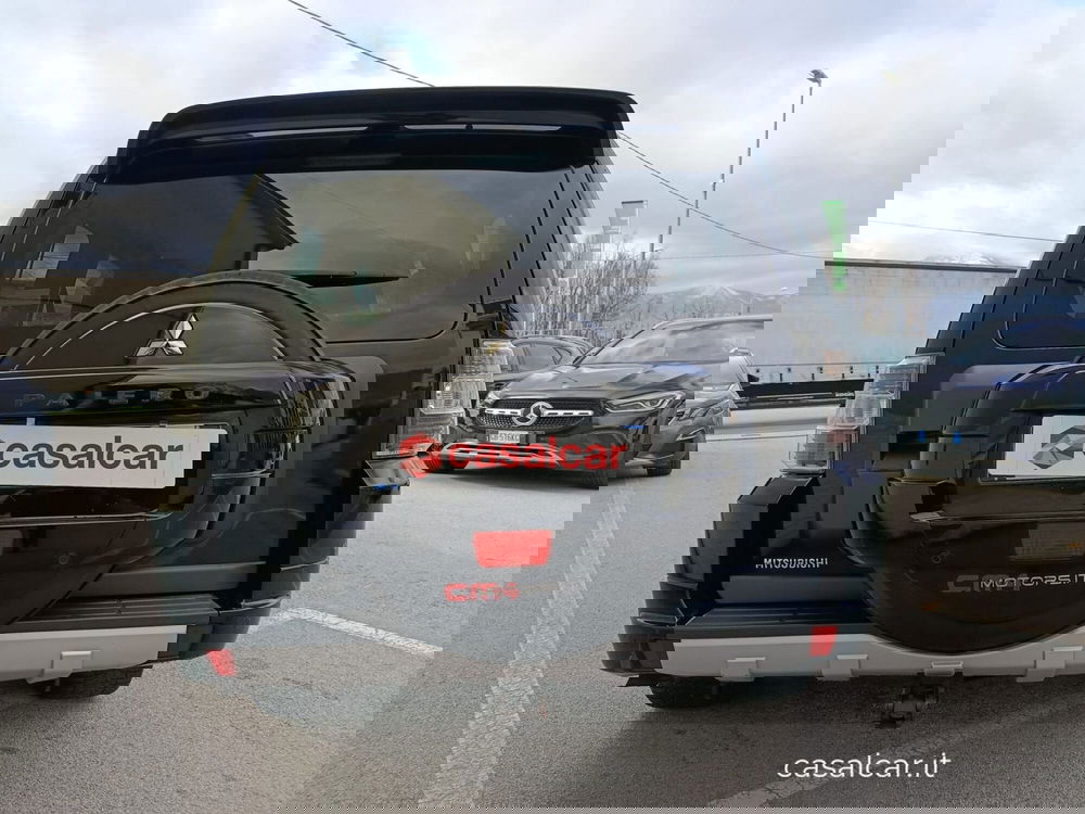 Mitsubishi Pajero usata a Salerno (12)