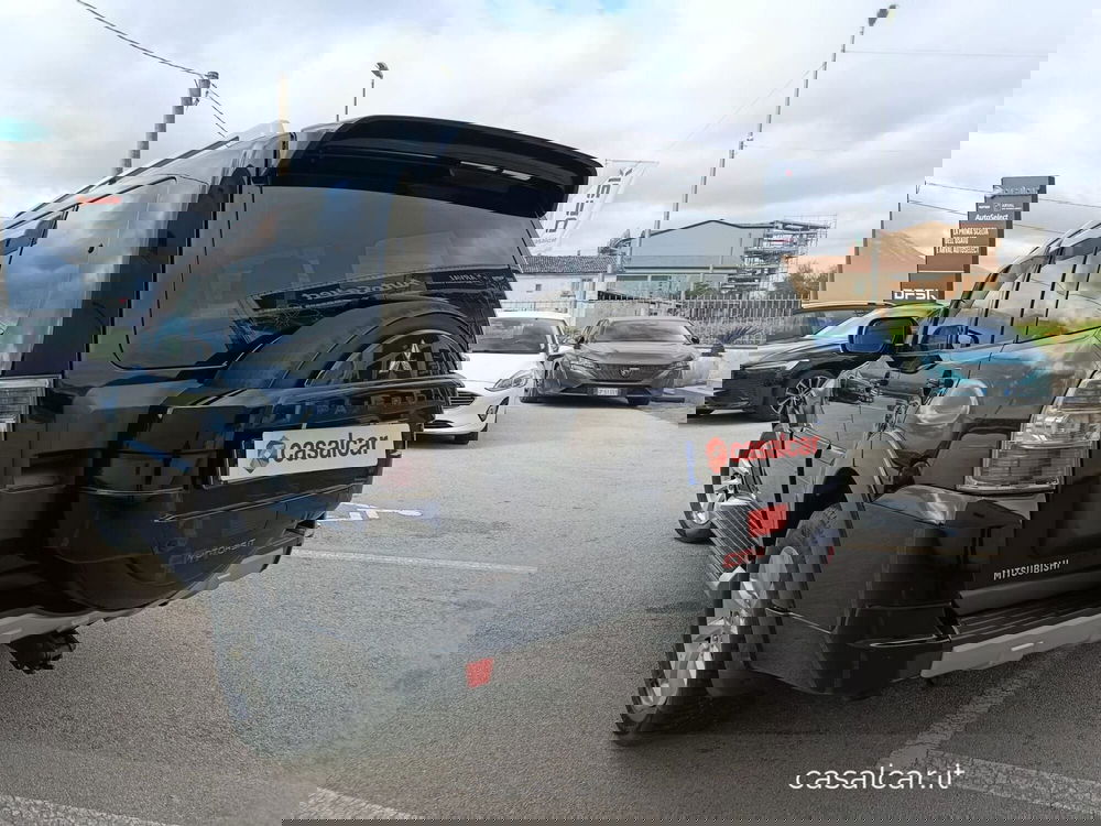 Mitsubishi Pajero usata a Salerno (13)