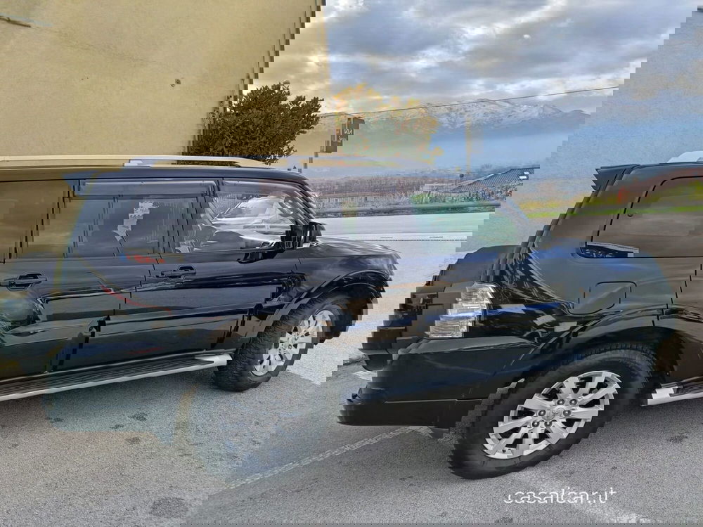 Mitsubishi Pajero usata a Salerno (9)