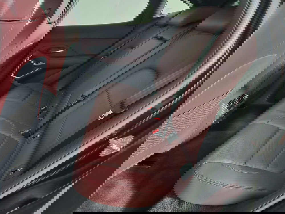 Jaguar E-Pace usata a Alessandria (5)