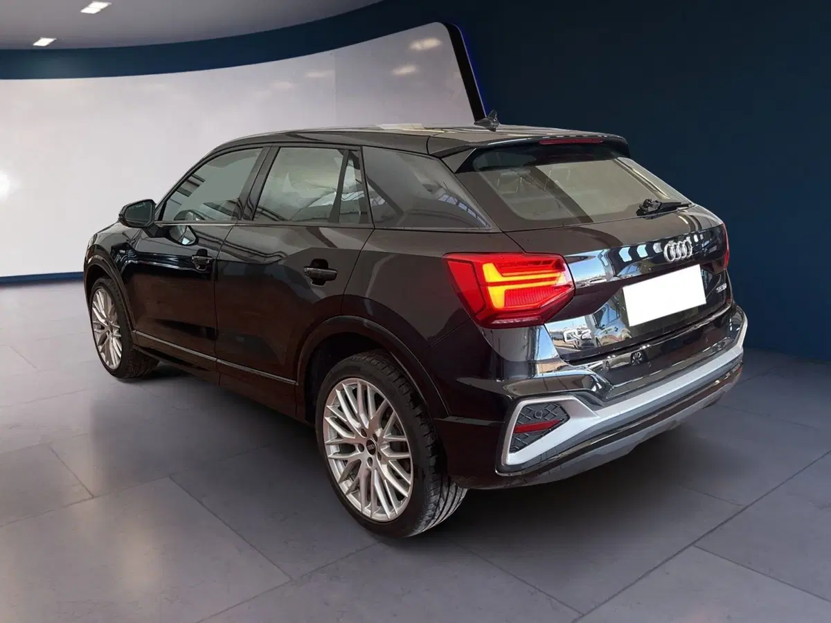 Audi Q2 usata a Torino (4)