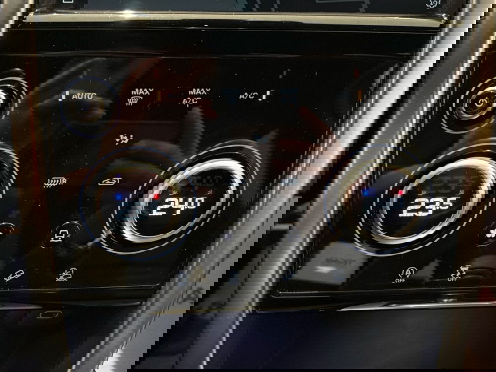 Land Rover Discovery Sport usata a Ragusa (13)