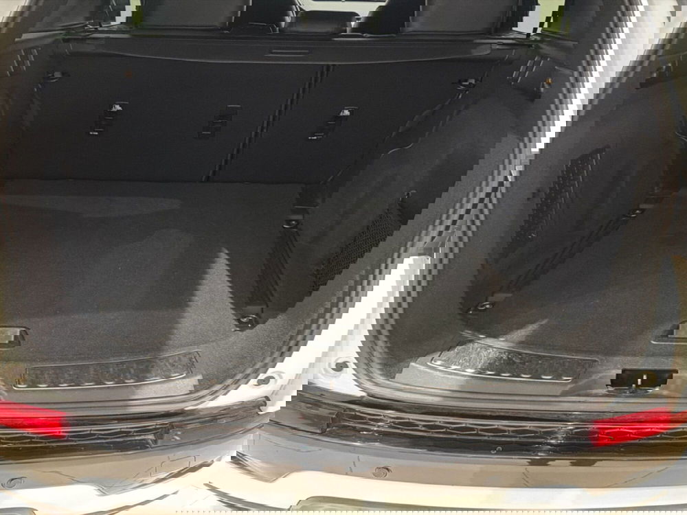 Land Rover Discovery Sport usata a Ragusa (6)